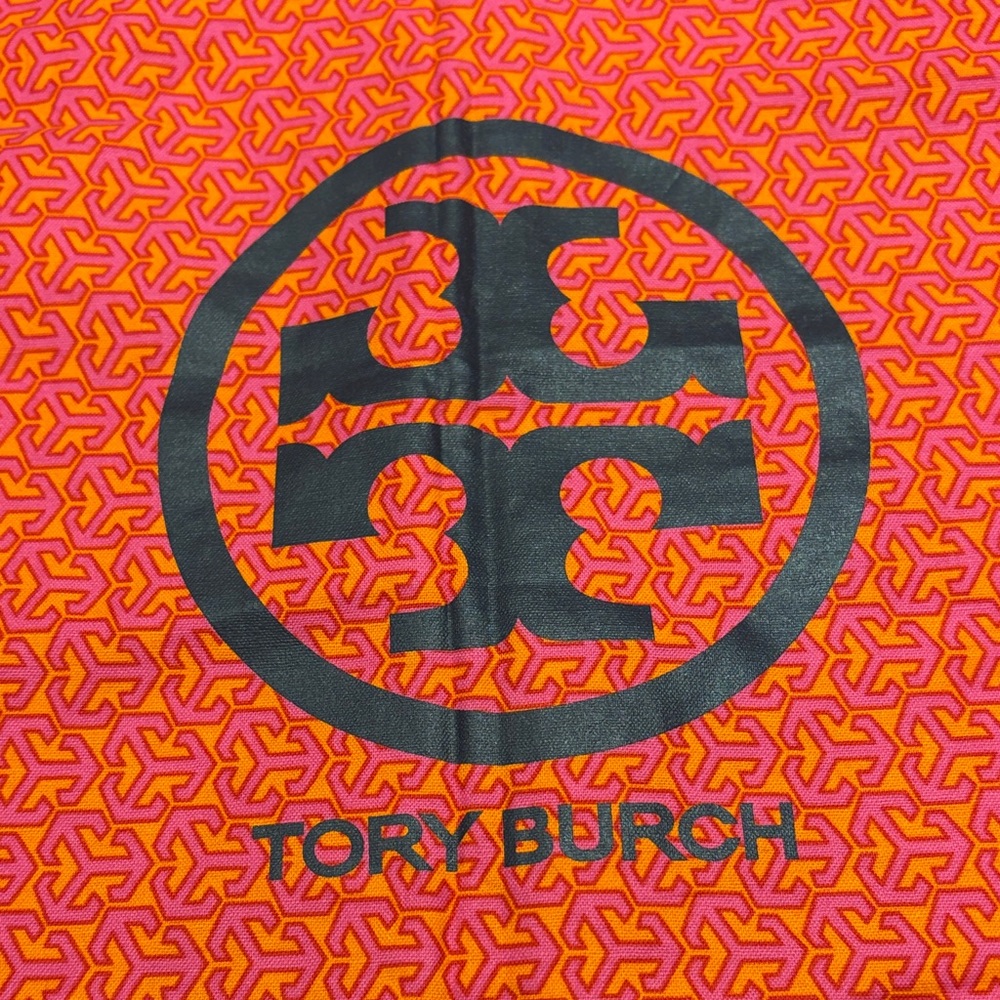 Tory Burch Red Patterned Bag - Picture 2 of 7